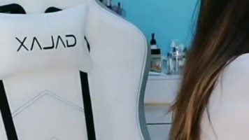 Aora Remas Buah dada Live