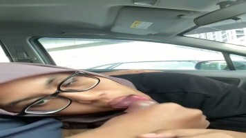Hijab Malay Emut Otong Di Mobil