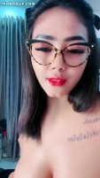 Kak Sandra Toge Sepong Dildo Live